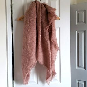 Blanket scarf. Pink. Sparkley.lauren conrad